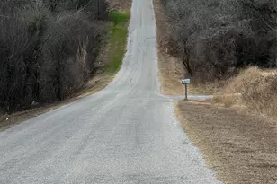 130 R and R Dr, Springtown, TX 76082 - Photo 4