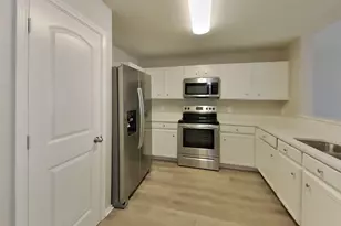 4512 Merlot Dr, Denton, TX 76226 - Photo 6