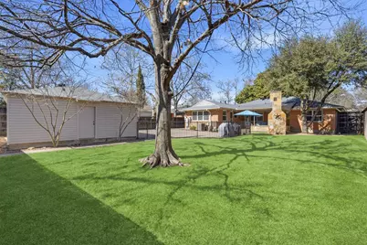 6256 Saratoga Circle, Dallas, TX 75214 - Photo 32