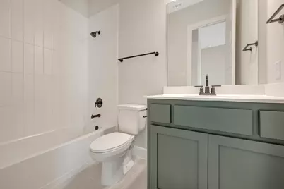 11724 Wildwood Street, Justin, TX 76247 - Photo 10