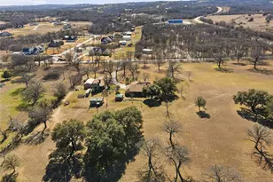 215 Younger Ranch Rd, Azle, TX 76020 - Photo 40