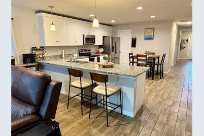 124 Oakwood Street, Chico, TX 76431 - Photo 6