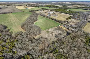 225 Caleb Rd, Sherman, TX 75090 - Photo 4