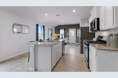 648 Shaded Grove Drive, Denton, TX 76259 - Photo 6