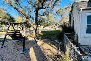 401 S Hillcrest Ave, Eastland, TX 76448 - Photo 6