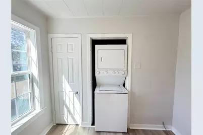 608 W Lake Street W, Ennis, TX 75119 - Photo 12