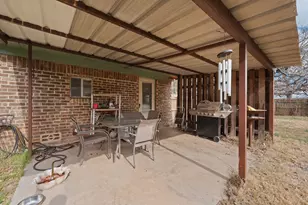 411 Vine St, Weatherford, TX 76086 - Photo 18
