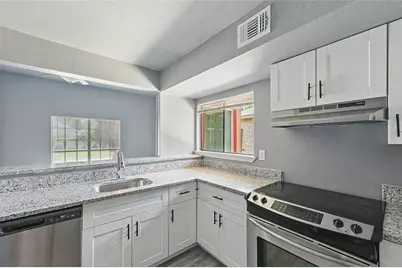 2415 Sunflower Drive, Arlington, TX 76014 - Photo 6