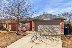 1123 Warrior Dr, Dallas, TX 75253 - Photo 2