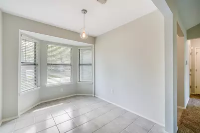 6008 Brentcove Drive, Arlington, TX 76001 - Photo 8