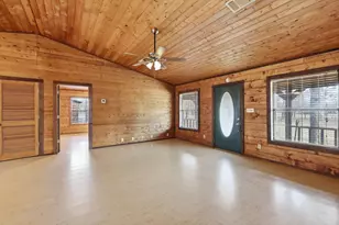 504 Windsor Ln, Springtown, TX 76082 - Photo 6