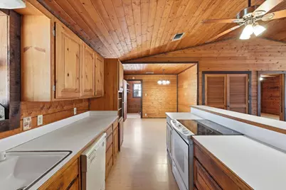 504 Windsor Lane, Springtown, TX 76082 - Photo 14