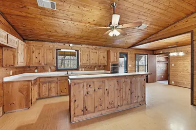 504 Windsor Lane, Springtown, TX 76082 - Photo 12