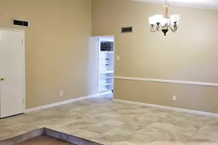 1503 Camelia Dr, Lewisville, TX 75067 - Photo 4