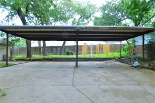 2212 Bolivar St, Denton, TX 76201 - Photo 24