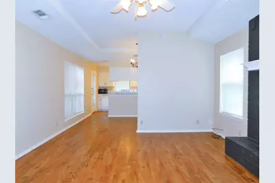2212 Bolivar Street, Denton, TX 76201 - Photo 6