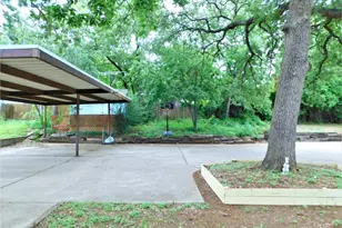 2212 Bolivar St, Denton, TX 76201 - Photo 22