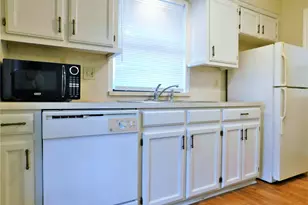 2212 Bolivar St, Denton, TX 76201 - Photo 8