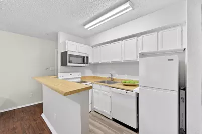 9825 Walnut Street #306, Dallas, TX 75243 - Photo 4