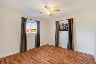 8413 Farm Rd 195, Bagwell, TX 75412 - Photo 14