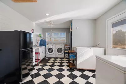 8413 Farm Road 195, Bagwell, TX 75412 - Photo 6