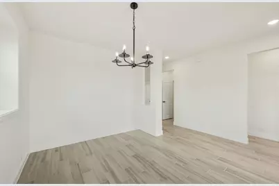 925 Cannes Drive, Red Oak, TX 75154 - Photo 10