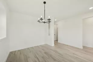 925 Cannes Dr, Red Oak, TX 75154 - Photo 10