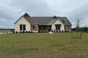 385 Cobb Rd, Leonard, TX 75452 - Photo 1