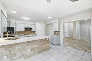 50 Cimarron Dr, Roanoke, TX 76262 - Photo 14