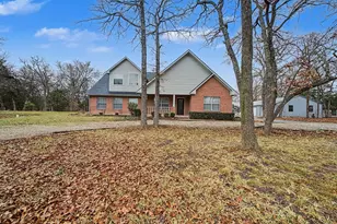 3051 Co Rd 3312, Greenville, TX 75402 - Photo 2