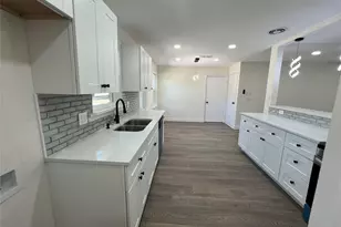 8020 Laura St, North Richland Hills, TX 76180 - Photo 28