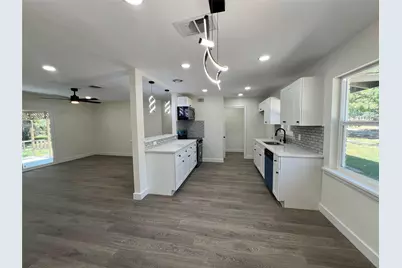 8020 Laura Street, North Richland Hills, TX 76180 - Photo 18