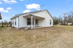 113 Red Oak Dr, Mabank, TX 75156 - Photo 1