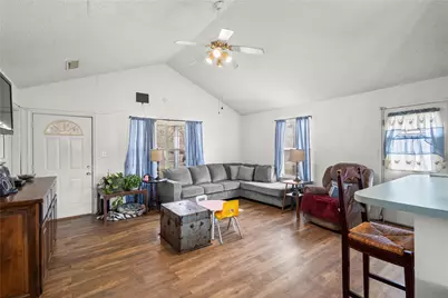 113 Red Oak Drive, Mabank, TX 75156 - Photo 2