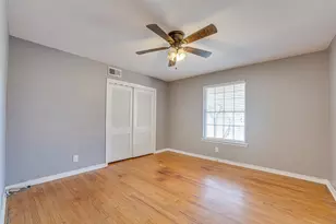 2601 S Glenbrook Dr, Garland, TX 75041 - Photo 16