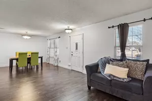 2511 Rio Grande Dr, Grand Prairie, TX 75052 - Photo 10