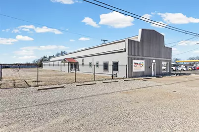 2301 N Main Street, Paris, TX 75460 - Photo 1