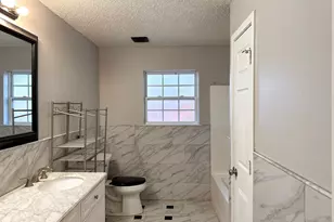 2460 Chinkapin Way, Dallas, TX 75212 - Photo 18