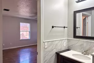 2460 Chinkapin Way, Dallas, TX 75212 - Photo 14