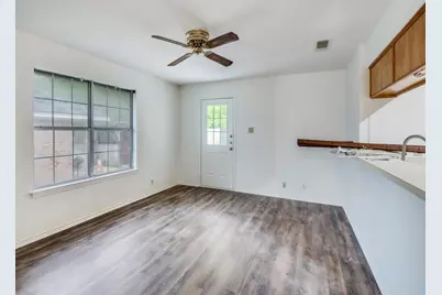 510 Strata Drive, Denton, TX 76201 - Photo 2