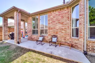 1638 Snowdrop Dr, Celina, TX 75078 - Photo 32