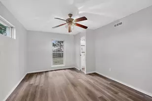 5516 Laredo Ln, Garland, TX 75043 - Photo 20