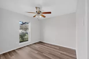 5516 Laredo Ln, Garland, TX 75043 - Photo 12