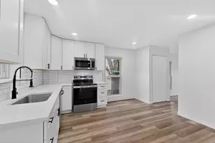 5516 Laredo Ln, Garland, TX 75043 - Photo 8