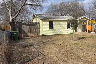 825 Clyde St, White Settlement, TX 76108 - Photo 2