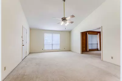 11334 Park Central Place #C, Dallas, TX 75230 - Photo 10