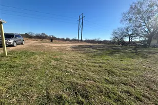 232 Sacremento Blvd, Seven Points, TX 75143 - Photo 4