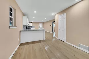 910 S Preston St, Ennis, TX 75119 - Photo 12