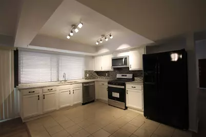 1301 Overdowns Drive, Plano, TX 75023 - Photo 6