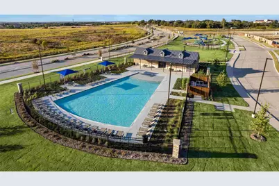 1922 Cherokee Lane, Cleburne, TX 76033 - Photo 4